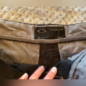 Mens Oakley shorts black